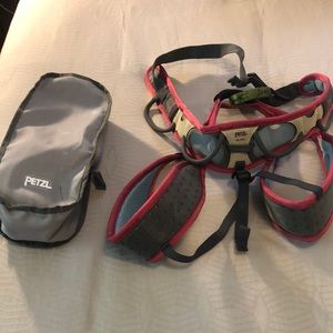 Ladies Petzl Rick Climbing Harness